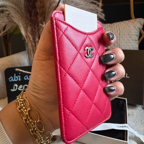 Chanel Pouch/Cardholder *PRICE is FIRM* - Picture 15 of 16